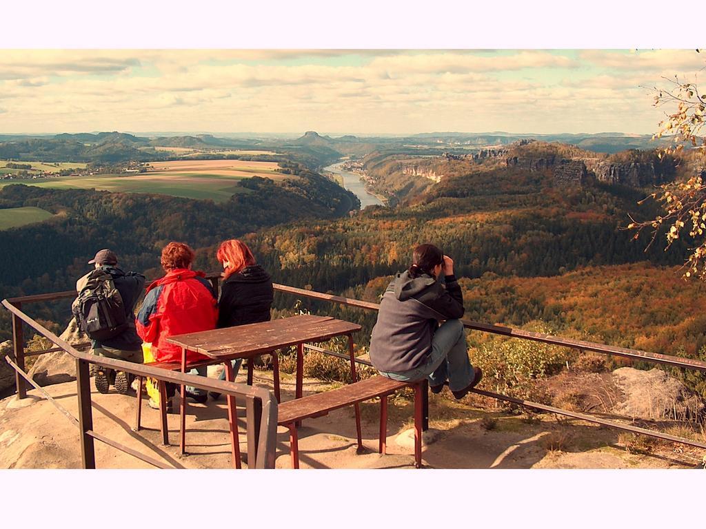 Pension Schwarz Bad Schandau Bagian luar foto